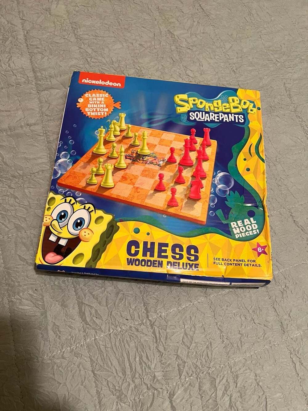 Nickelodeon SpongeBob SquarePants Deluxe Wooden Chess Set